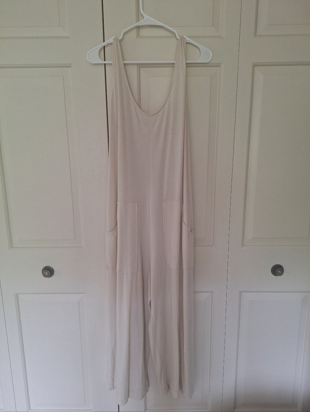 LOFT Sleep Soft Cream Sleep Romper Sz L; EUC